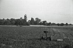 009 Chenonville paysage avec faucheuse