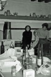 017 ChenonvileYoung people cuisine Maman Spirou